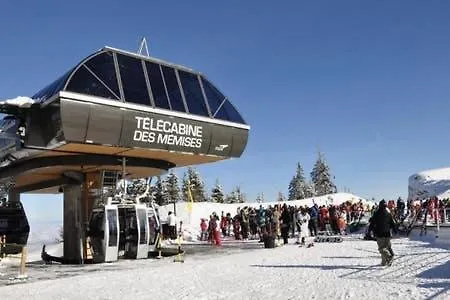 Le Montanet * تولو