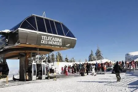 Le Montanet * Thollon-les-Memises